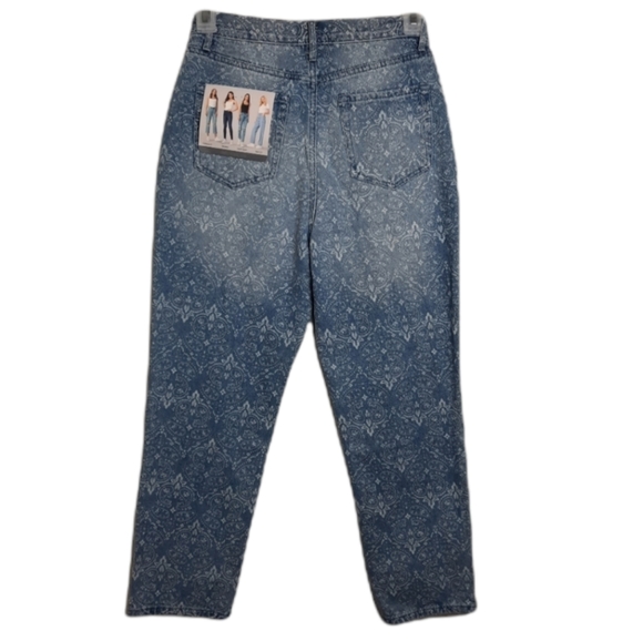 Simple Society Juniors Jeans High Rise Straight Light Wash Crop Size 7/28 Blue - Picture 3 of 8